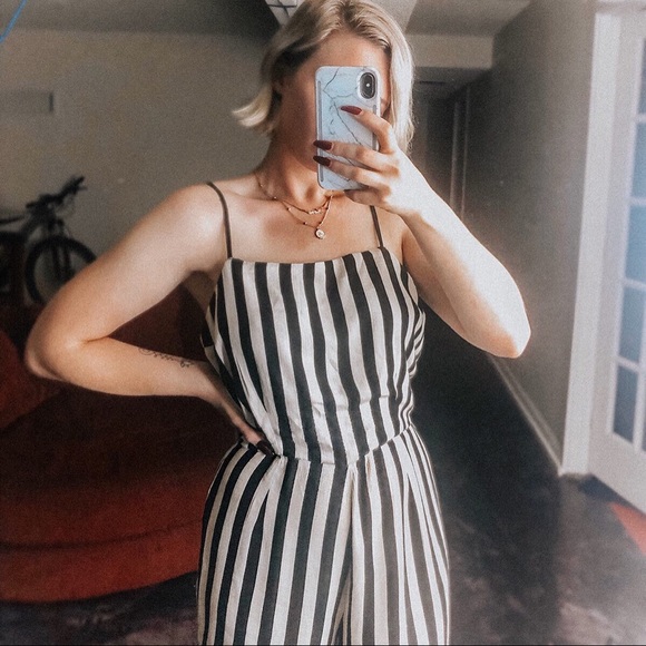 Revolve striped jumpsuit - Picture 5 of 5